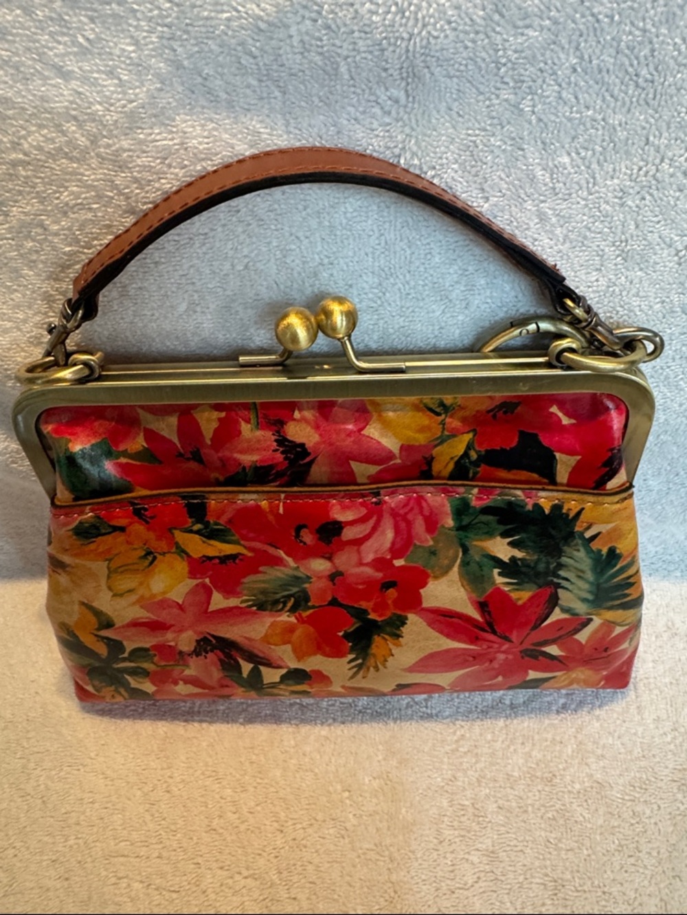 Patricia Nash Floral Kiss-Lock Clutch in Red, Yellow and Green - Picture 3 of 5